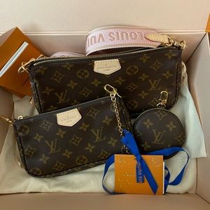 LOUIS VUITTON MULTI POCHETTE ACCESSOIRES